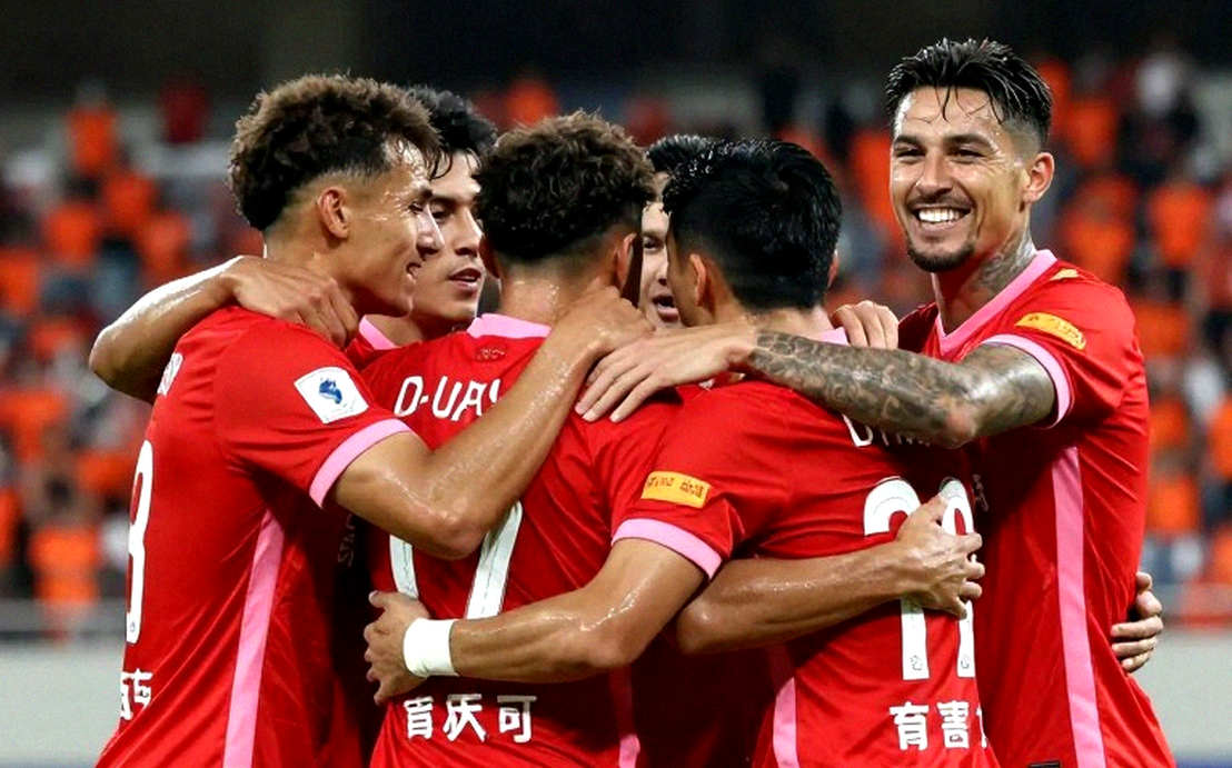 ফুটবল লেবেল, ভুল দরজা: কুয়ের্নাভাকার দুই কিশোর এবং একটি ক্লাসিফিকেশন ব্যর্থতার খতিয়ান