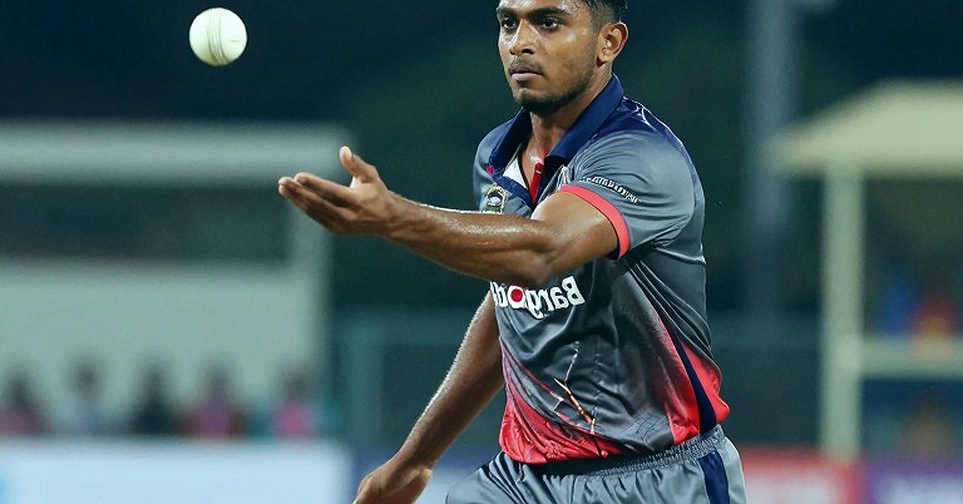 ছয় বলে শূন্য, তারপর হাসপাতাল: শেফিল্ড শিল্ডের সেই ম্যাচ যেখানে নায়কের স্কোরবোর্ড ভুল আর জয়ের সত্যিটা লিখেছিল লোয়ার-অর্ডার